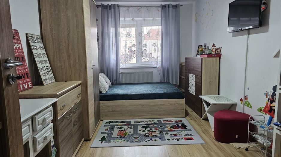 Apartament 3 camere Cetate et.3 pivnita bloc caramida - Poză 10