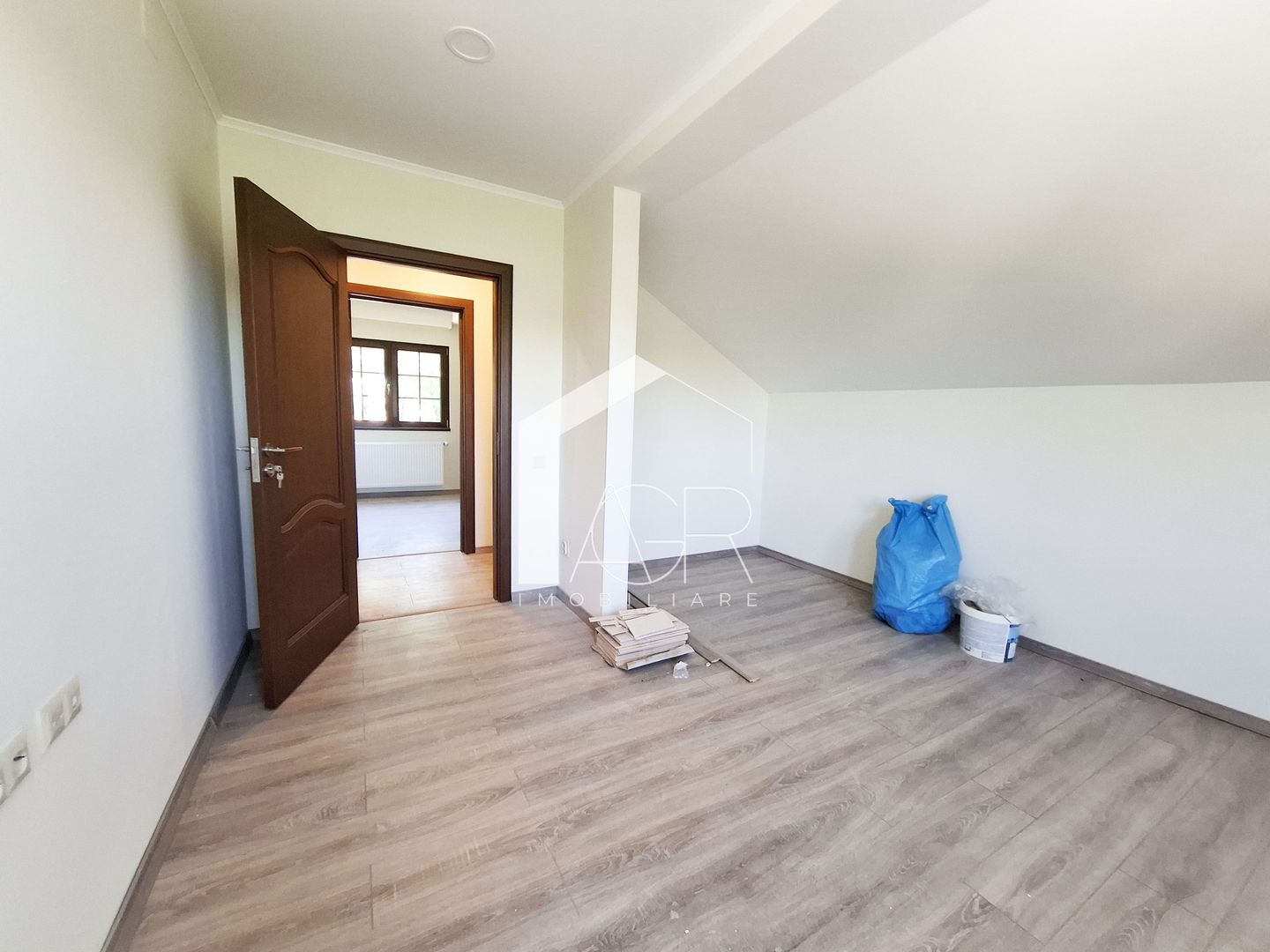 Casa P+M, cu 4 camere, Paulesti - Poză 14