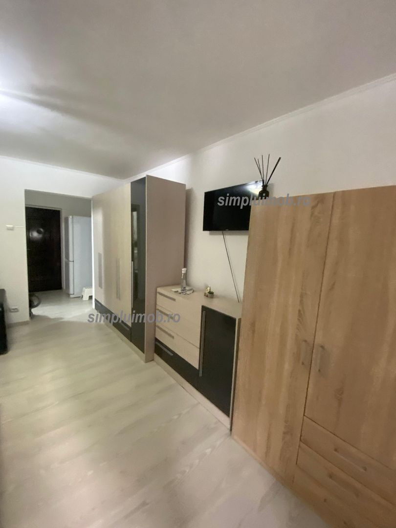VANDUT! Mobilata Utilata Garsoniera Moderna Sector 3 - Poză 2