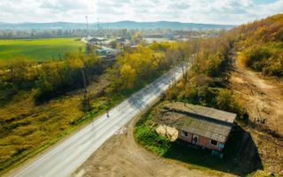 Pensiune 12 camere, vulcanizare, spălătorie pe DN7 - Poză 9