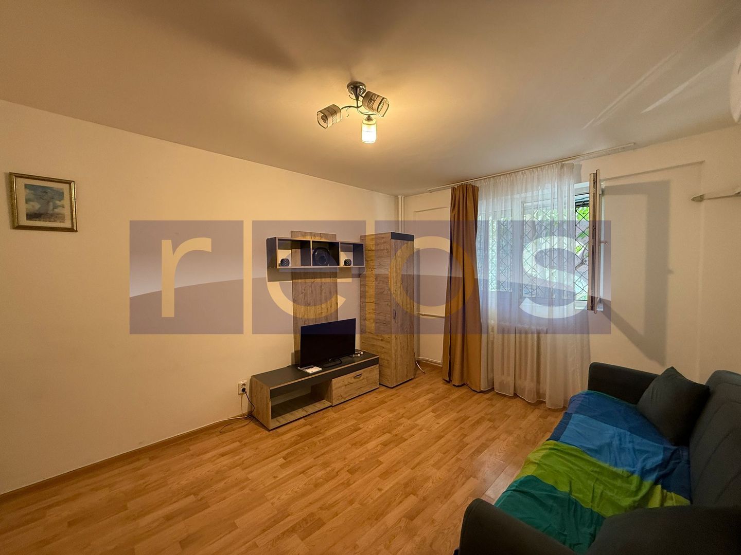 VANZARE APARTAMENT 2 CAMERE | VICTORIEI | MOBILAT SI UTILAT - Poză 2