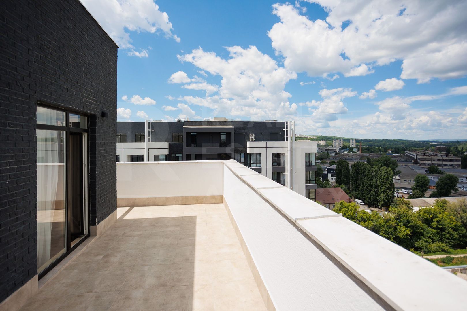 Vânzare, apartament, 2 camere, str. Calea Ieșilor, Sculeni - Poză 28