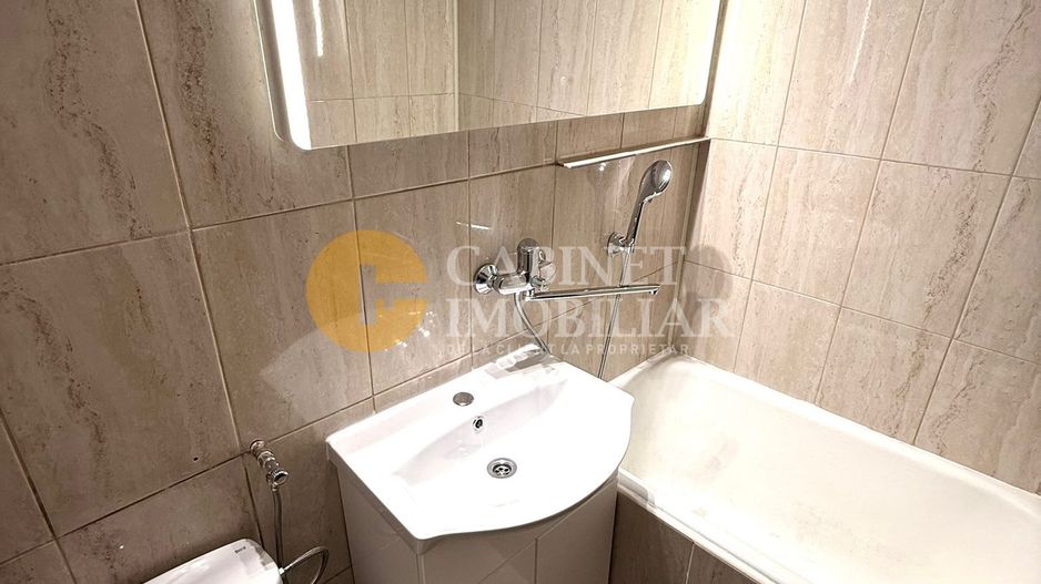 3 CAMERE - RENOVAT COMPLET- ZONA ALEXANDRU CEL BUN/ ROND 28 - Poză 6