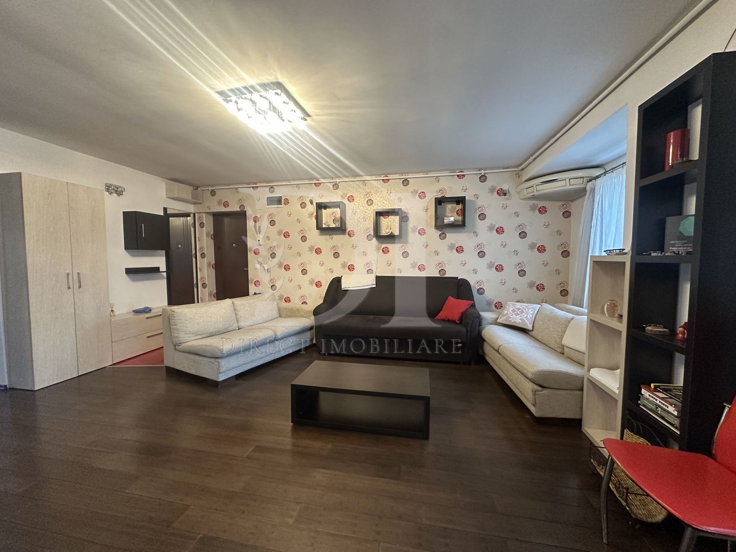 Apartament 3 camere | etaj intermediar | Parcare inclusa | Eroilor - Poză 3