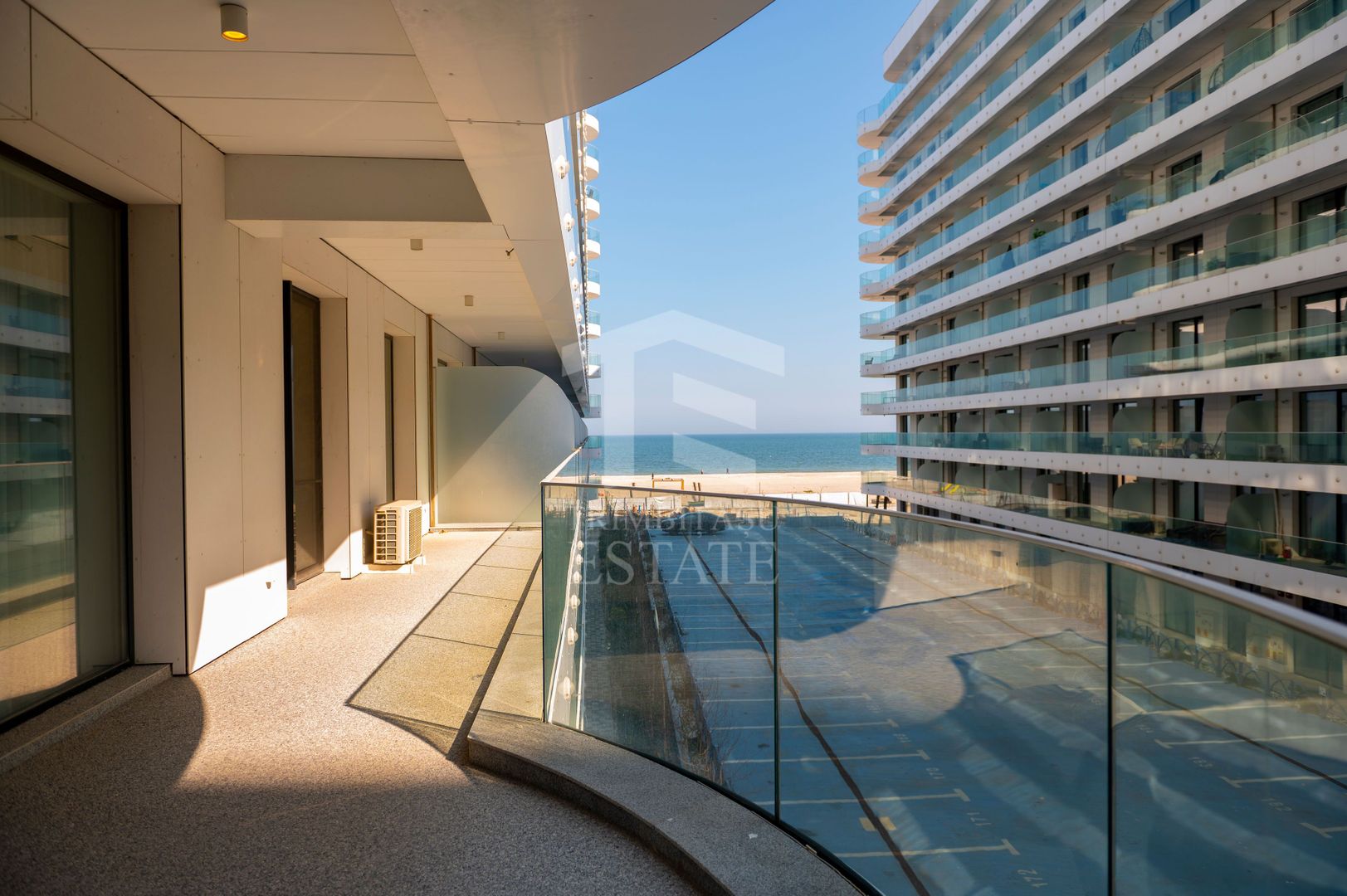 Apartament premium cu terasă mare și vedere la mare – Sea On - Poză 20