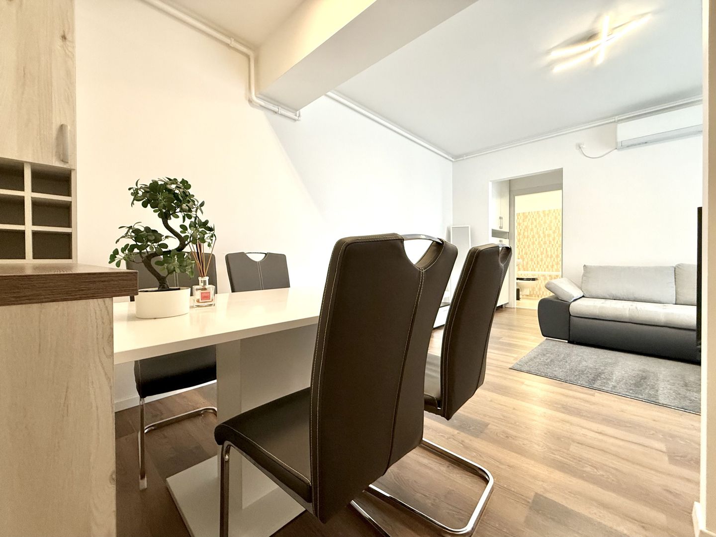 Apartament 3 camere, zona Lipovei, lângă pădure - Poză 10