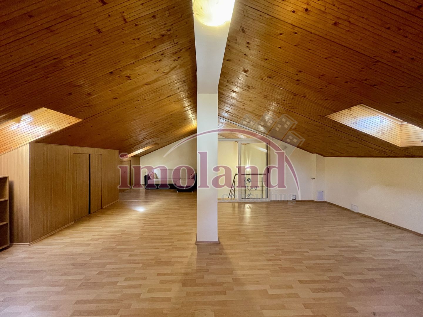 Închiriere vilă modernă 5 camere - complex rezidențial privat, piscină | Pipera - Poză 25