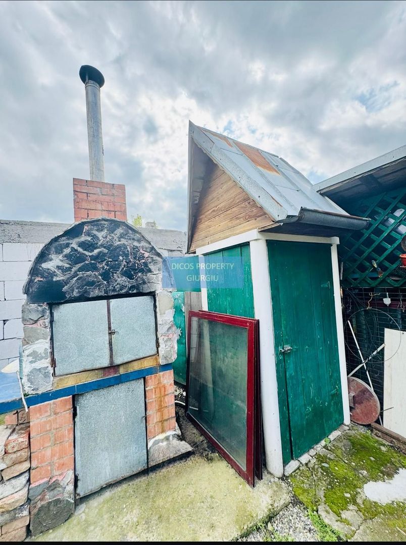 De vânzare – casă situată pe strada Nicolae Iorga - Poză 25