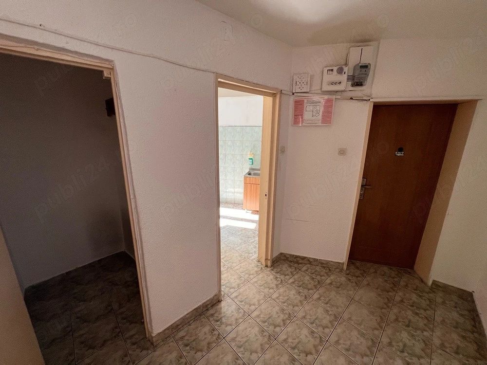 Vanzare Apartament decomandat 2 camere, bloc 1980, 1 min metrou Obor - Poză 7