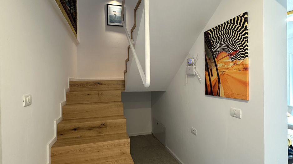 Casa deosebita intr-un cartier privat cu bariera - Poză 20