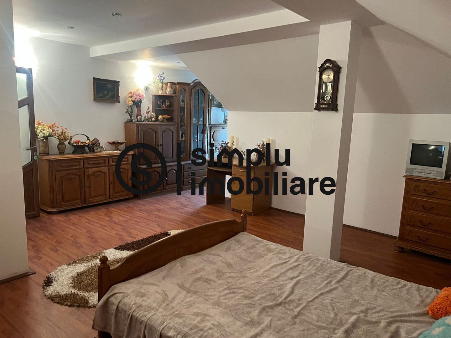 Vila S+P+1+M Lapus, str Paunitei - Poză 98