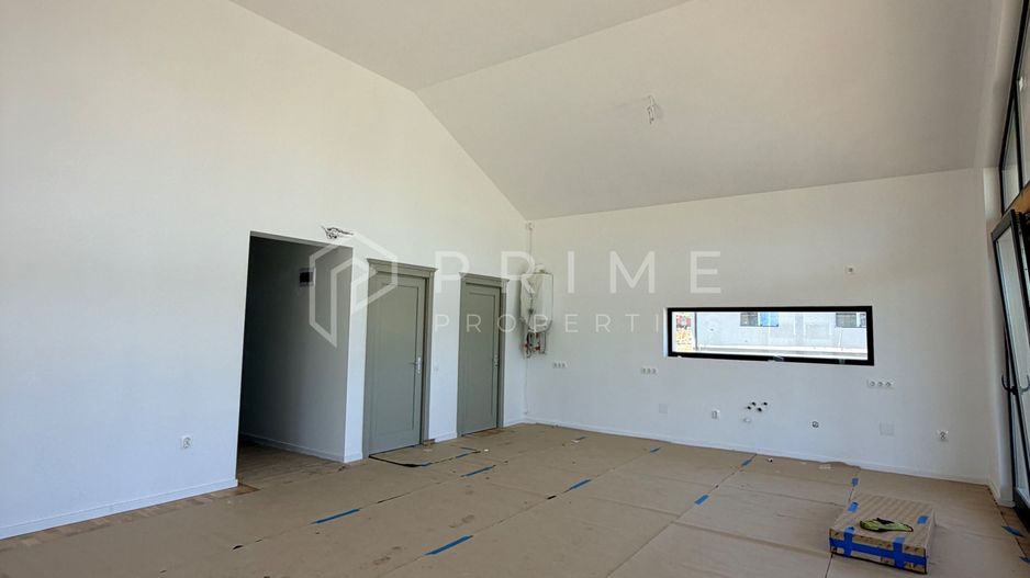 Vilă chalet modern cu perete panoramic de sticlă - Livezeni, Mureș - Poză 8