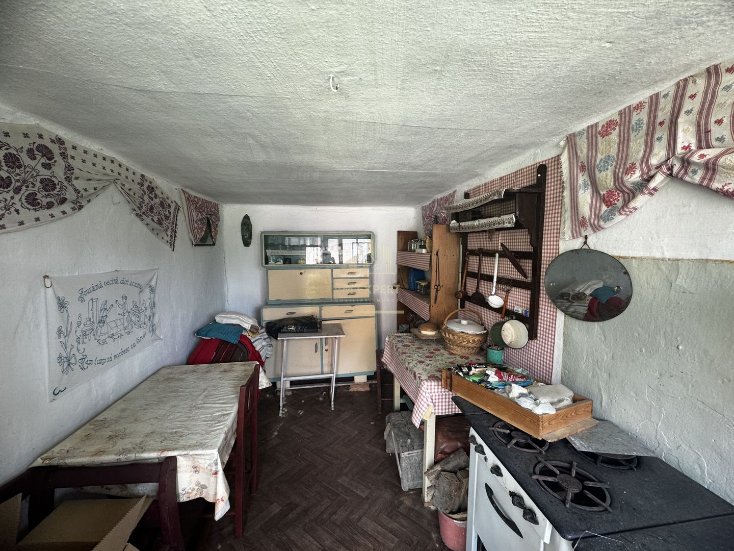 CASA 3 CAMERE, PLUS ANEXE, TEREN 2141 MP, BEREVOIESTI, ARGES - Poză 28
