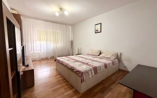 Apartament decomandat cu 2 camere | Complexul Studențesc - Poză 2