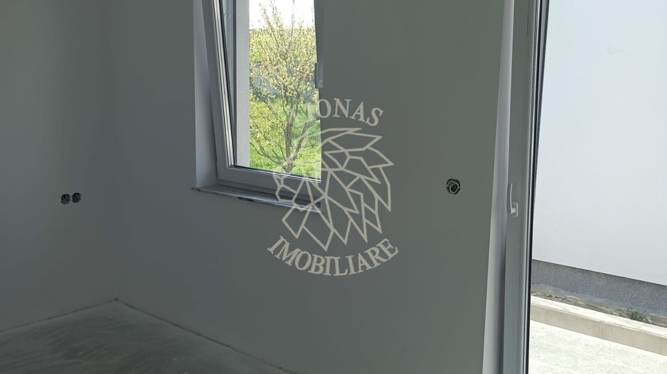 Casa Moderna 5 camere 120 mp-teren 300 mp-2 balcoane-Zona Centura - Poză 2