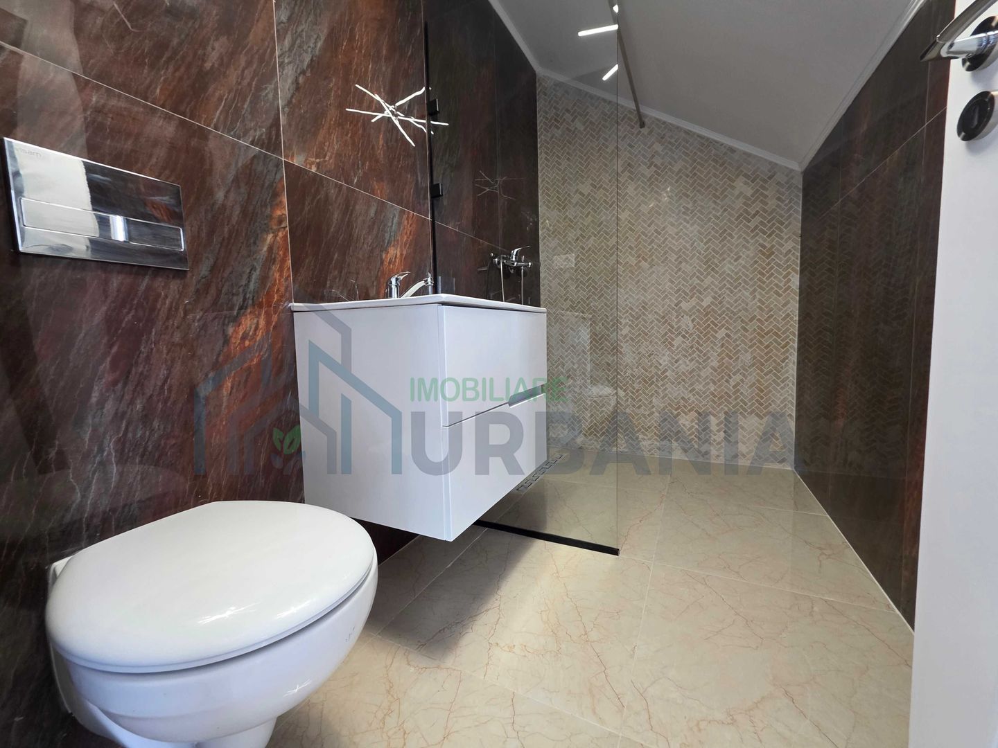 Casă de vânzare în Valea Adâncă, finalizată și intabulată – 3 camere, 80 mp utili, teren 250 mp, Iași, Miroslava - Poză 4