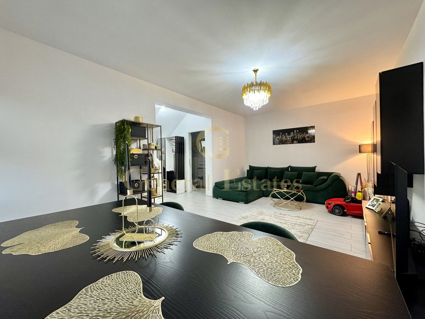 Vânzare Casă - P+ 1 - 116 m.p. - Mutare imediată în Lunca Cetățuii - Poză 10