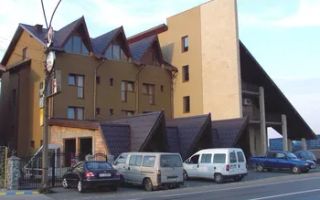Hotel in Huedin S+P+2E+M Reconvertit în Centru rezidențial pentru vârstnici - Poză 2