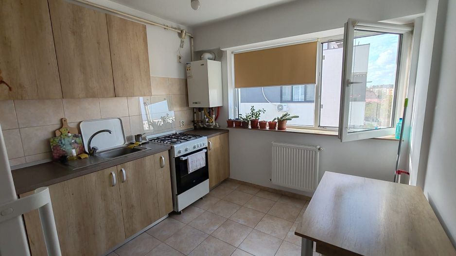 APARTAMENT 3 CAMERE, OZANA , AN 2018, CENTRALA, MOBILAT, 2 BAI - Poză 3