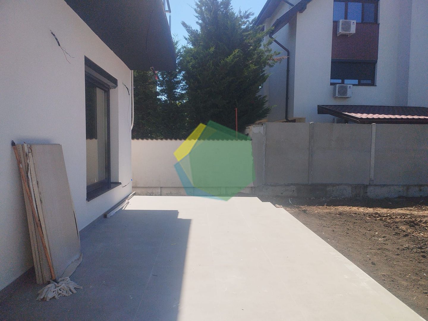 Casă individuala moderna | Eficiență energetică | Curte 240mp |Otopeni - Poză 6