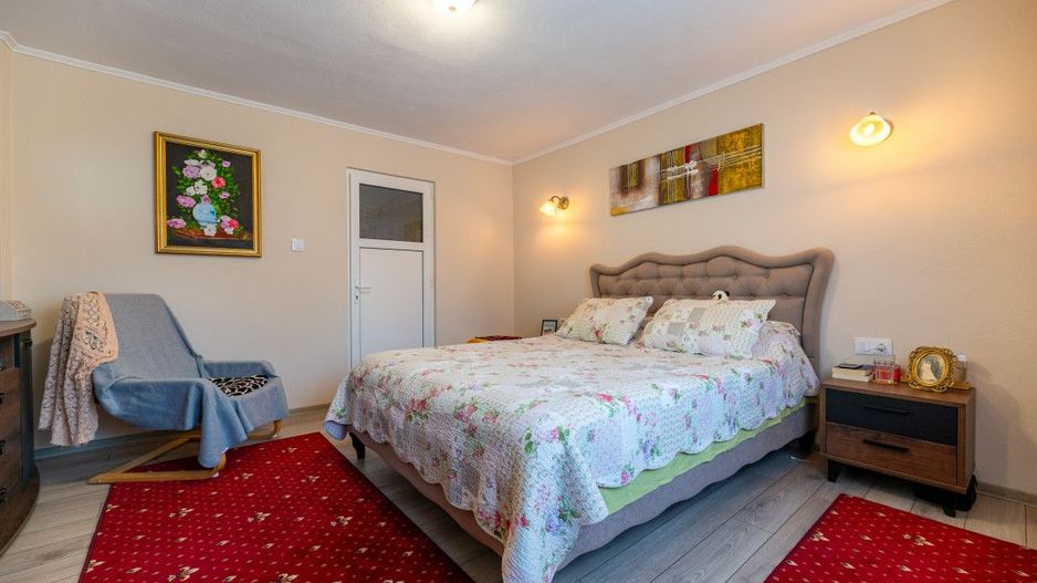 Casa + Pensiune deosebita - Orlat, Sibiu - Poză 7
