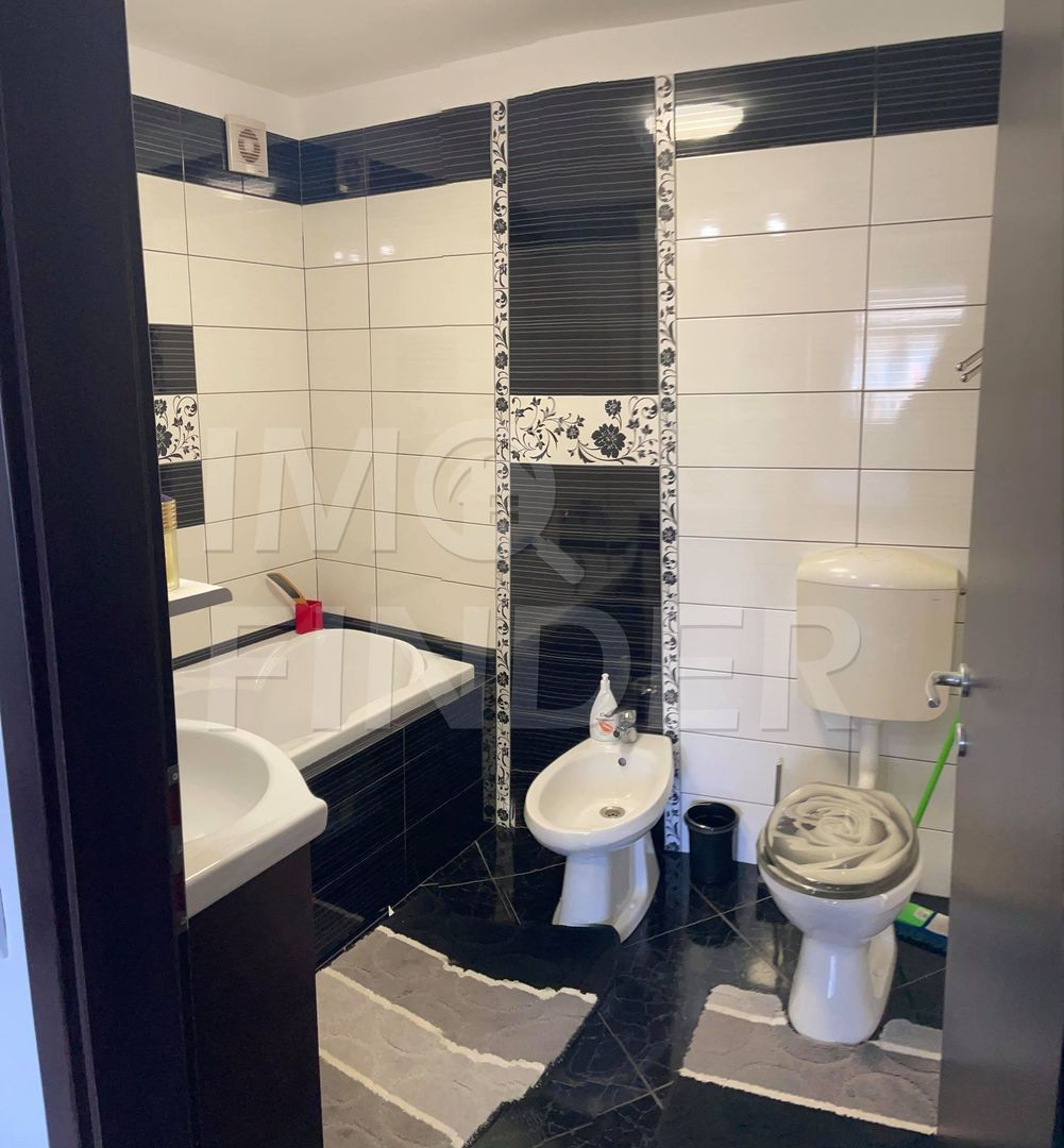 3 camere cu Gradina si Parcare exterioara zona Buna Ziua - Poză 6