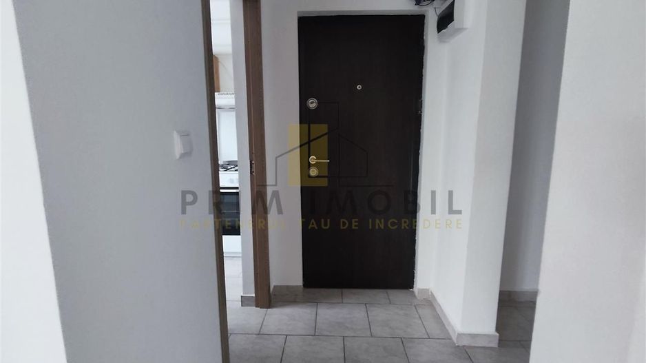 2 Camere Decomandat / Rond Pacurari/ Parcare inclusa - Poză 5