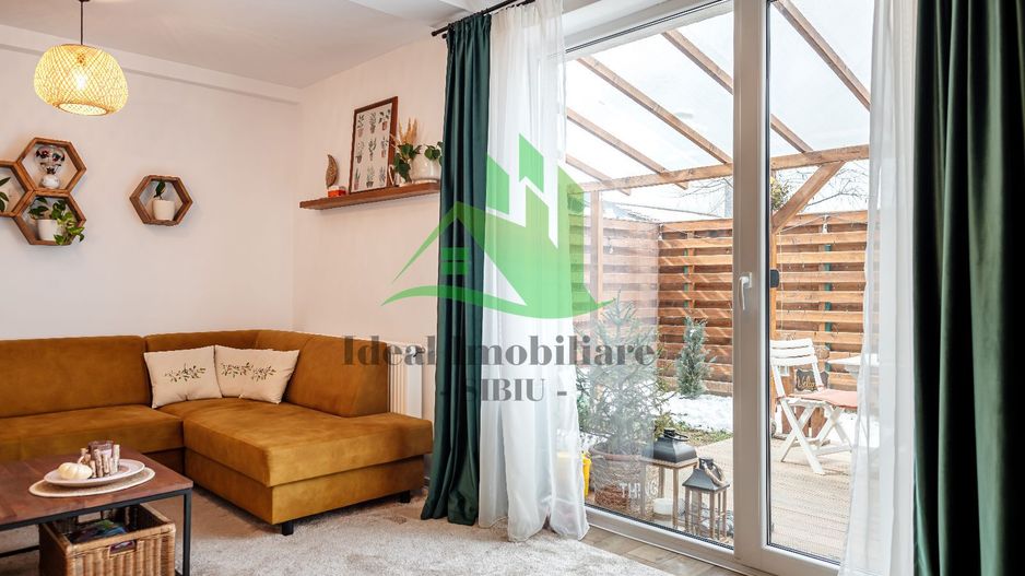 Casa Triplex cu 3 camere, Mobilat-Utilat, in Selimbar - Poză 8