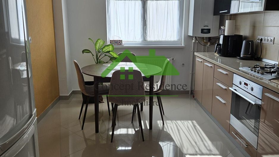 Apartament 3 camere, ultracentral, Bulevardul Traian - Poză 9