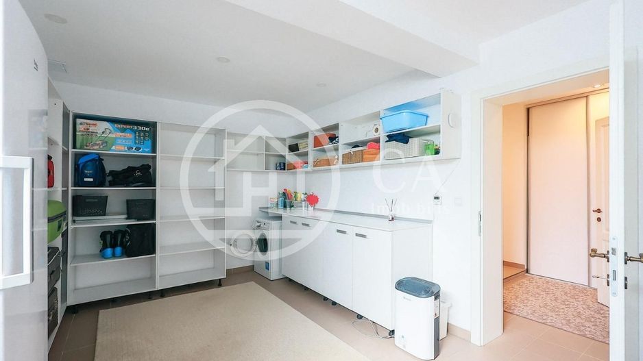 Vila cu piscina de vanzare - P+E str.Adevarului, Oradea - Poză 17