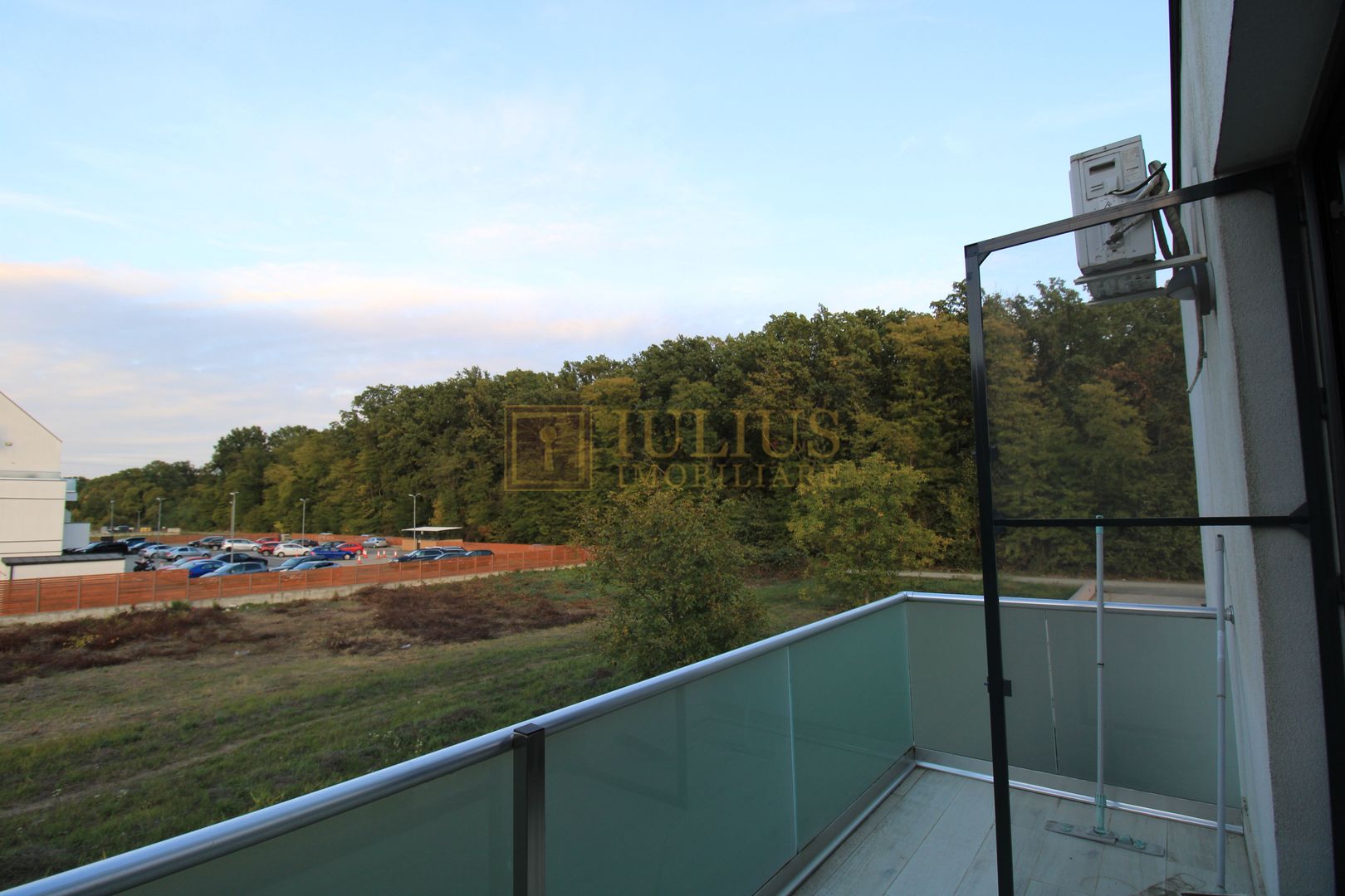 2 locuri de parcare, cu vedere spre Padurea Verde-Dumbravita - Poză 20