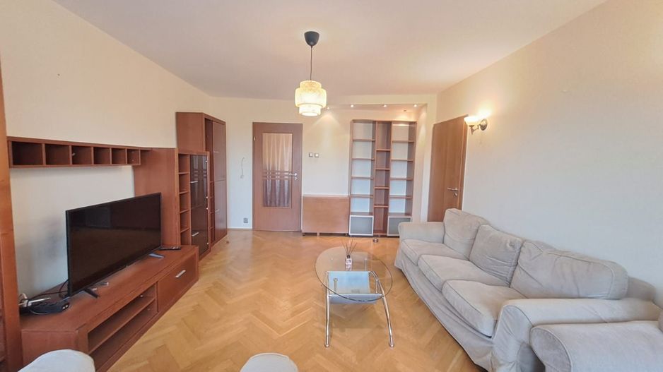 Apartament 3 camere Metrou 1 Mai - Poză 19
