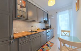 Acasă în Triama Residence: Garsonieră Modernă și Spațioasă - Poză 9