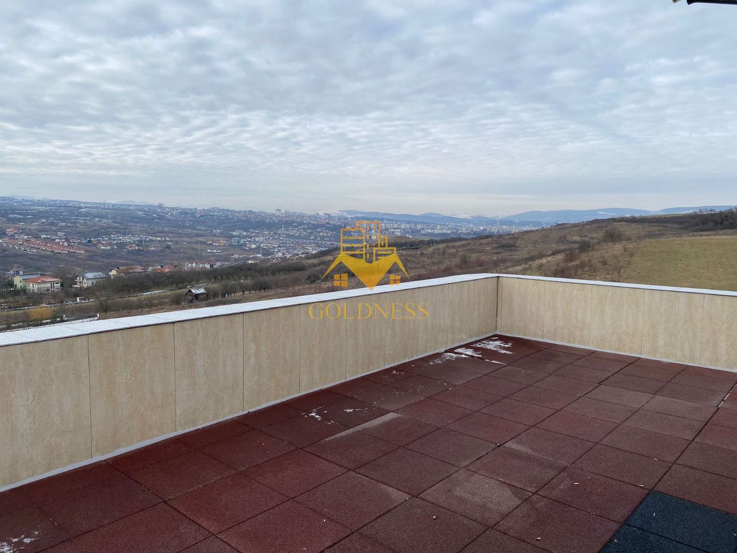 Vila cu 5 camere, Borhanci, 540Mp, 3 Parcari,Gradina, View,Petfriendly - Poză 13