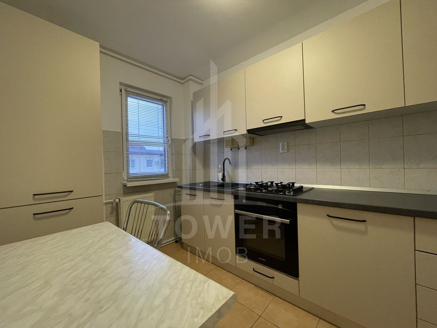 Apartament cu 3 camere de închiriat - Bulevardul Mihai Viteazu - Poză 10