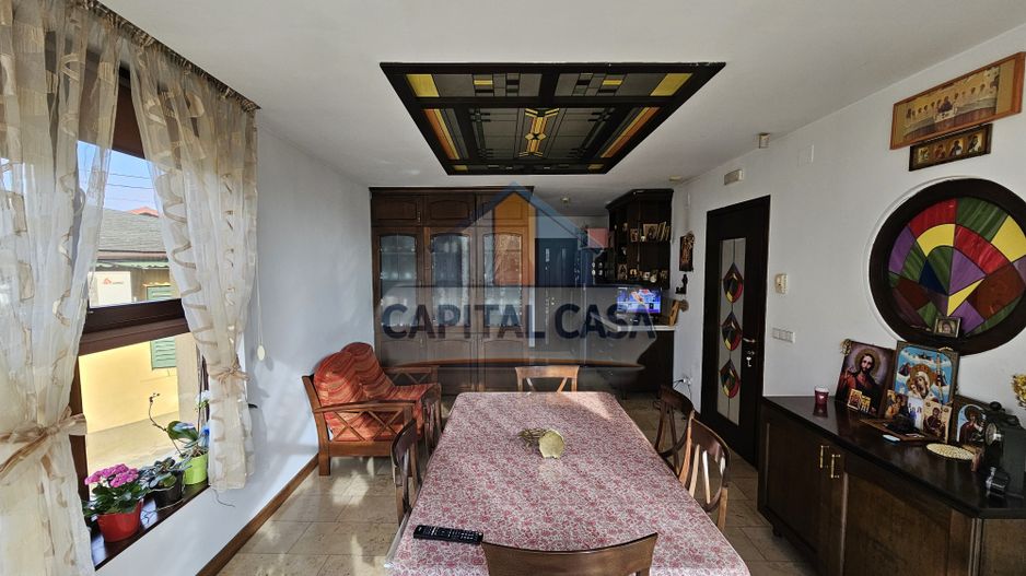 ​Vilă de Lux Unică în Ploiești | 690 mp Utili | Piscină Interioară - Poză 10