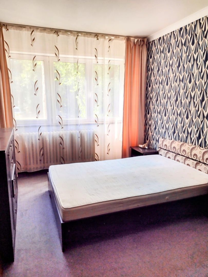 De vanzare apartament 2 camere - Alexandru Obregia - Ocazie. - Poză 2