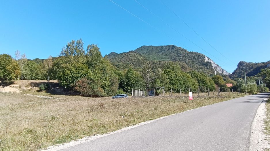 Teren intravilan in Rasnov, langa Cheile Rasnoavei - Poză 6