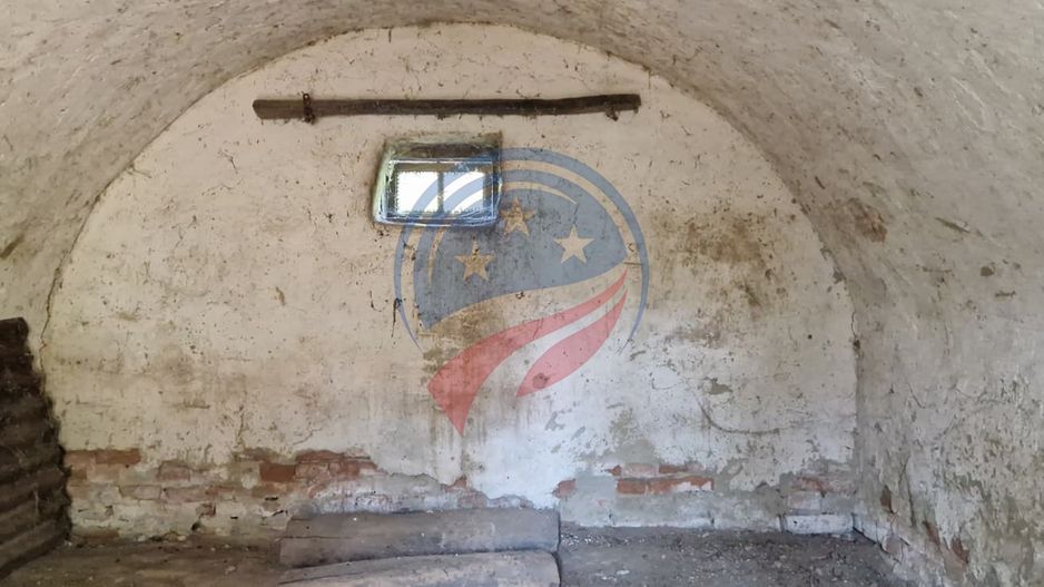 Casa de vanzare  5 camere + teren 2200 mp in loc. Calopar satul Bazdana - Poză 7