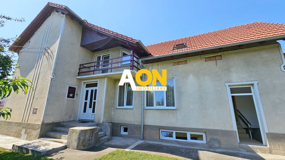 Casa 4 camere, garaj, 680 mp teren, ultracentral, Alba Iulia - Poză 1