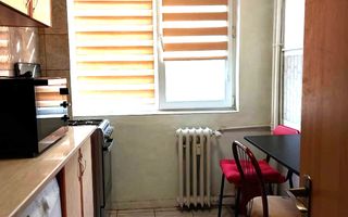 închiriez apartament 2 camere - Poză 8