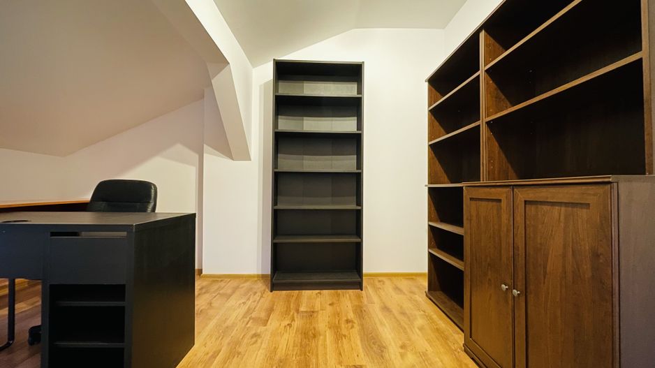 Casa din Dumbravita, 4 camere, 110 mp - Confort si liniste - Poză 26