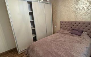 Apartament cu 3 camere /60mp/ zona Podu Ros - Poză 2