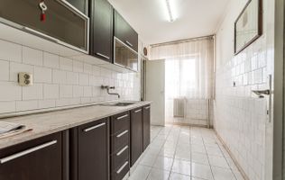 REDUS Apartament spatios cu 2 camere decomandat la etajul 3 Comision 0
