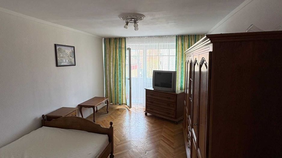 Apartament cu 3 camere de inchiriat in Centru - Poză 4