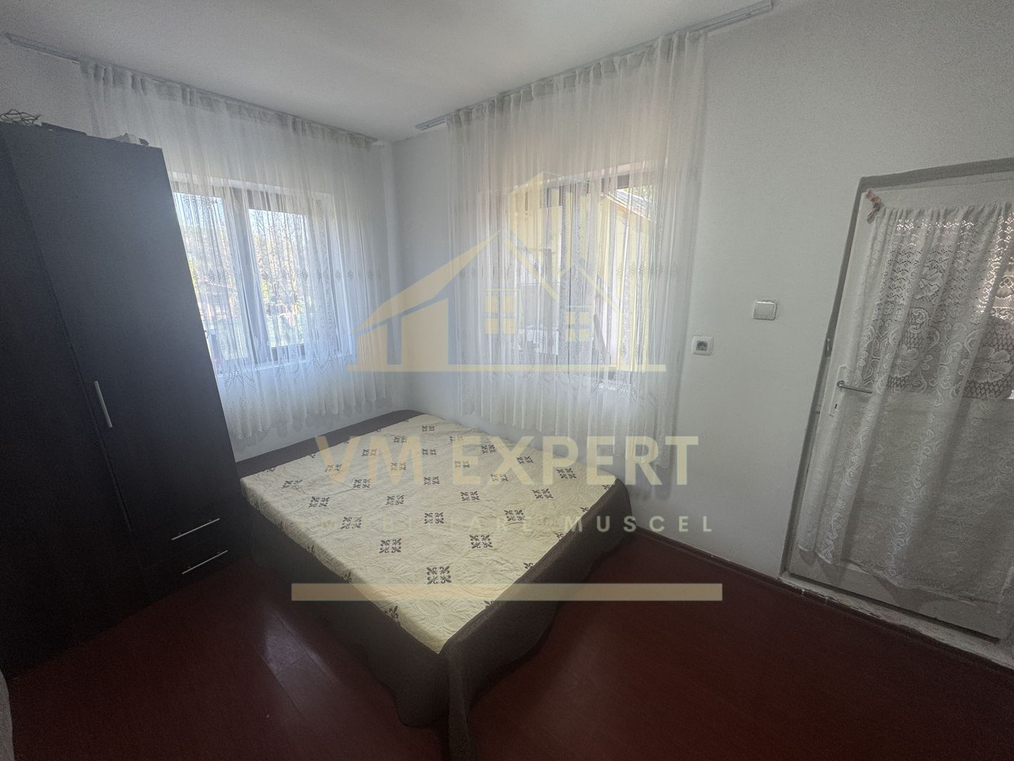 CASA DE VANZARE CU 4 CAMERE, APA SARATA, CAMPULUNG - Poză 15