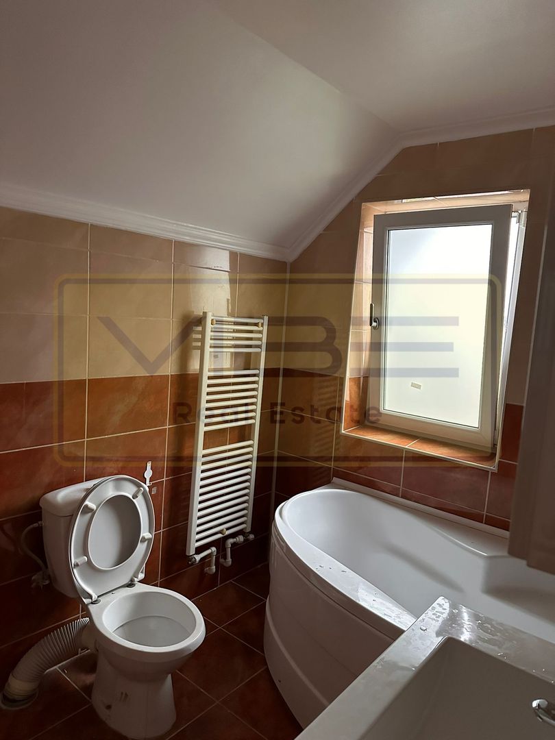 Popas Pacurari- 5 min de Atrium Garden- Vila 4 camere renovata ! - Poză 12