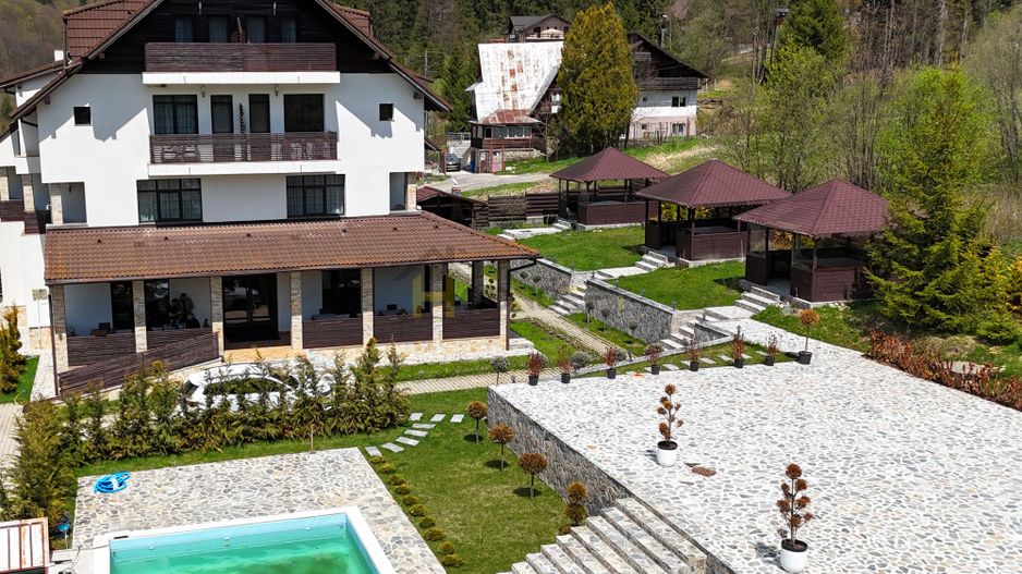Pensiune exclusivistă Piscină încălzită în Predeal - Afacere la cheie - Poză 2