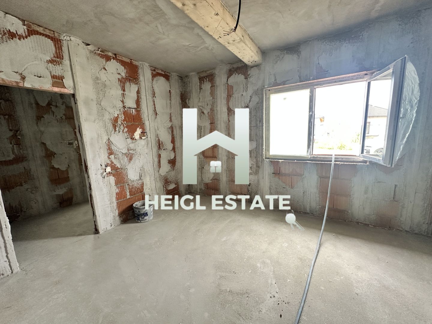 Heigl Estate vă propune un duplex separat prin camera tehnica in Mosnita noua - Poză 1