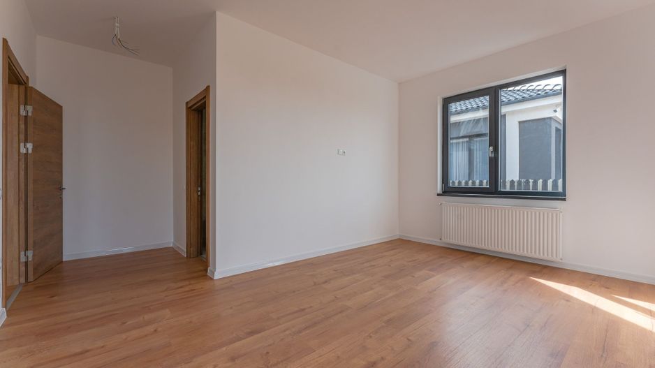 Casa individuala dispusa pe un singur nivel in Izvor, Tarlungeni - Poză 6